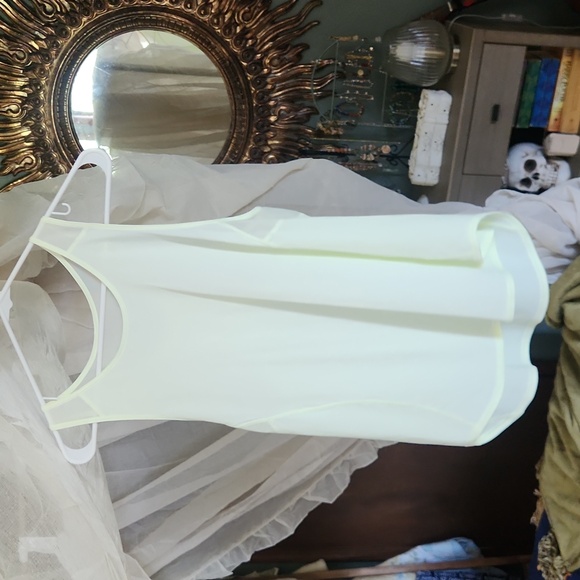 lululemon athletica Tops - Lululemon sculpt tank sz 8